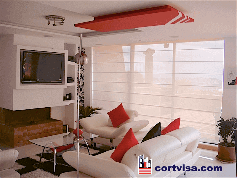 Cortinas romanas en screen Quito
